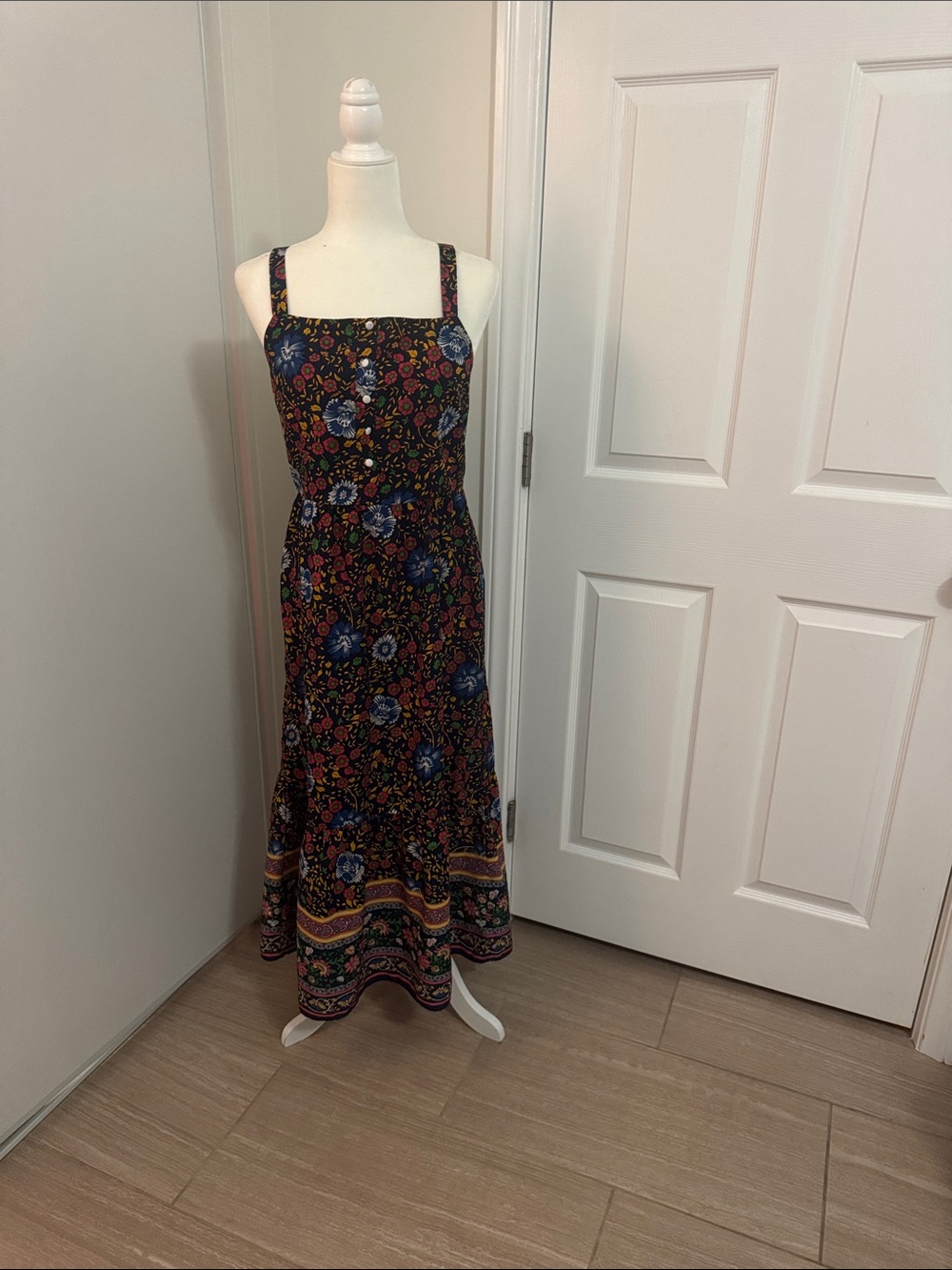 Sleeveless Navy Floral Square-Neck Maxi Dress